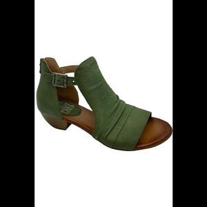 Miz Mooz Green Leather Open-Toe Low Block Heel Sandals
